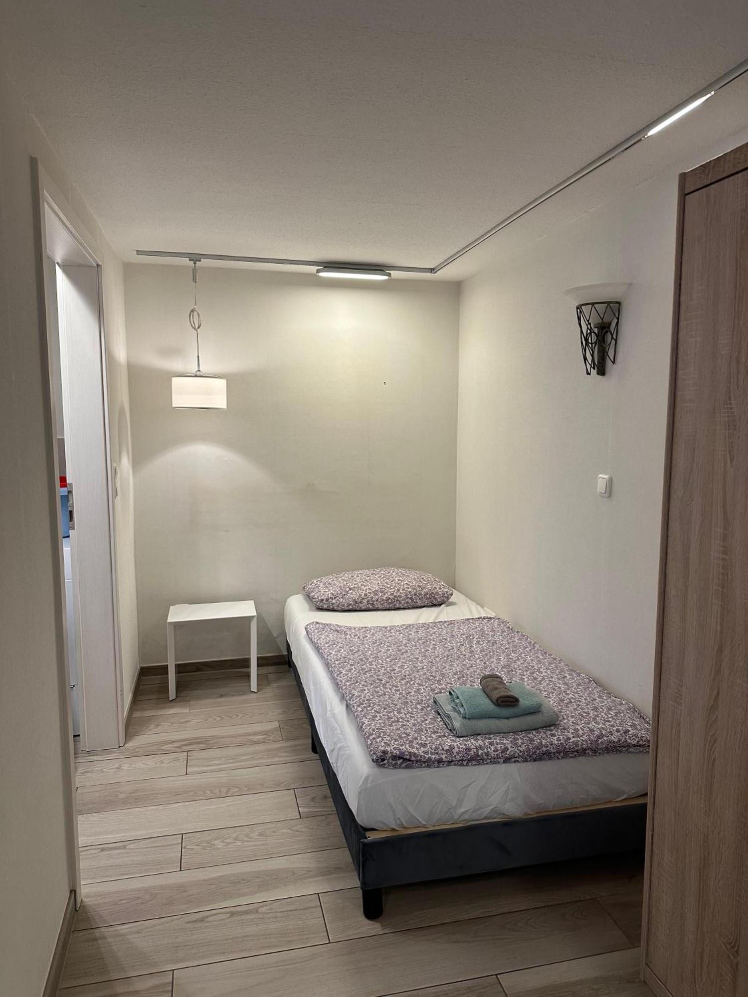 Tafolli Apartment